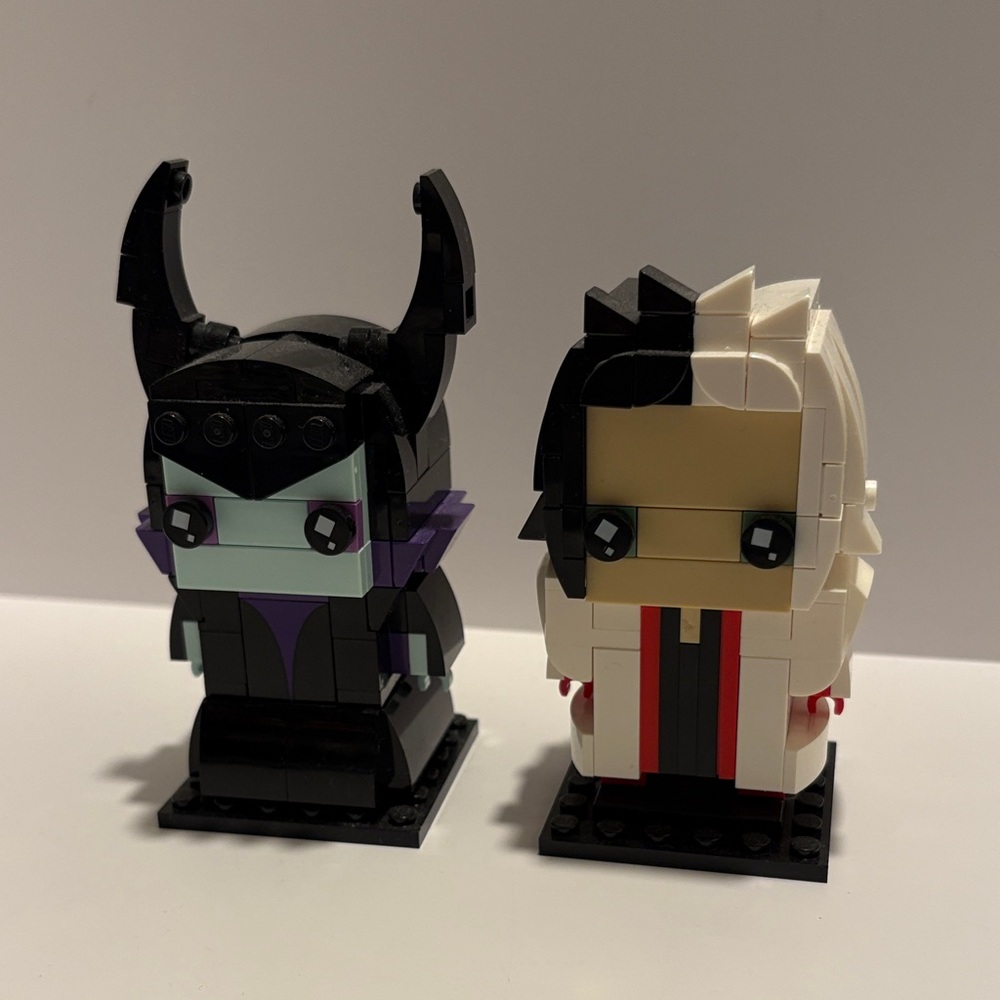 Lego Villain Figures - Black, Purple, White, Red